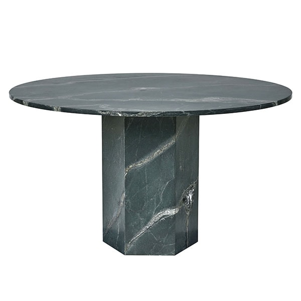 outdoor dining tables
